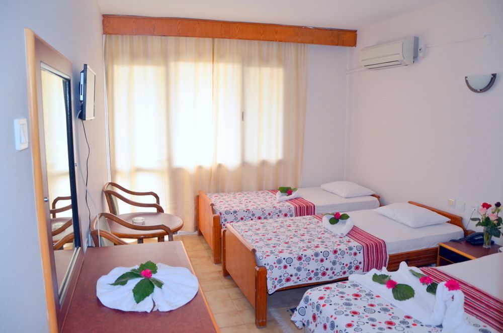 Dilek Hotel Menderes Exteriér fotografie